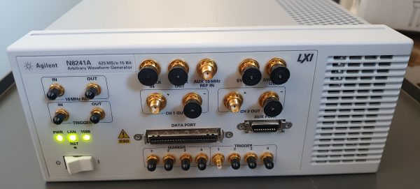 Agilent Keysight N8241A - US46180338 - Front on